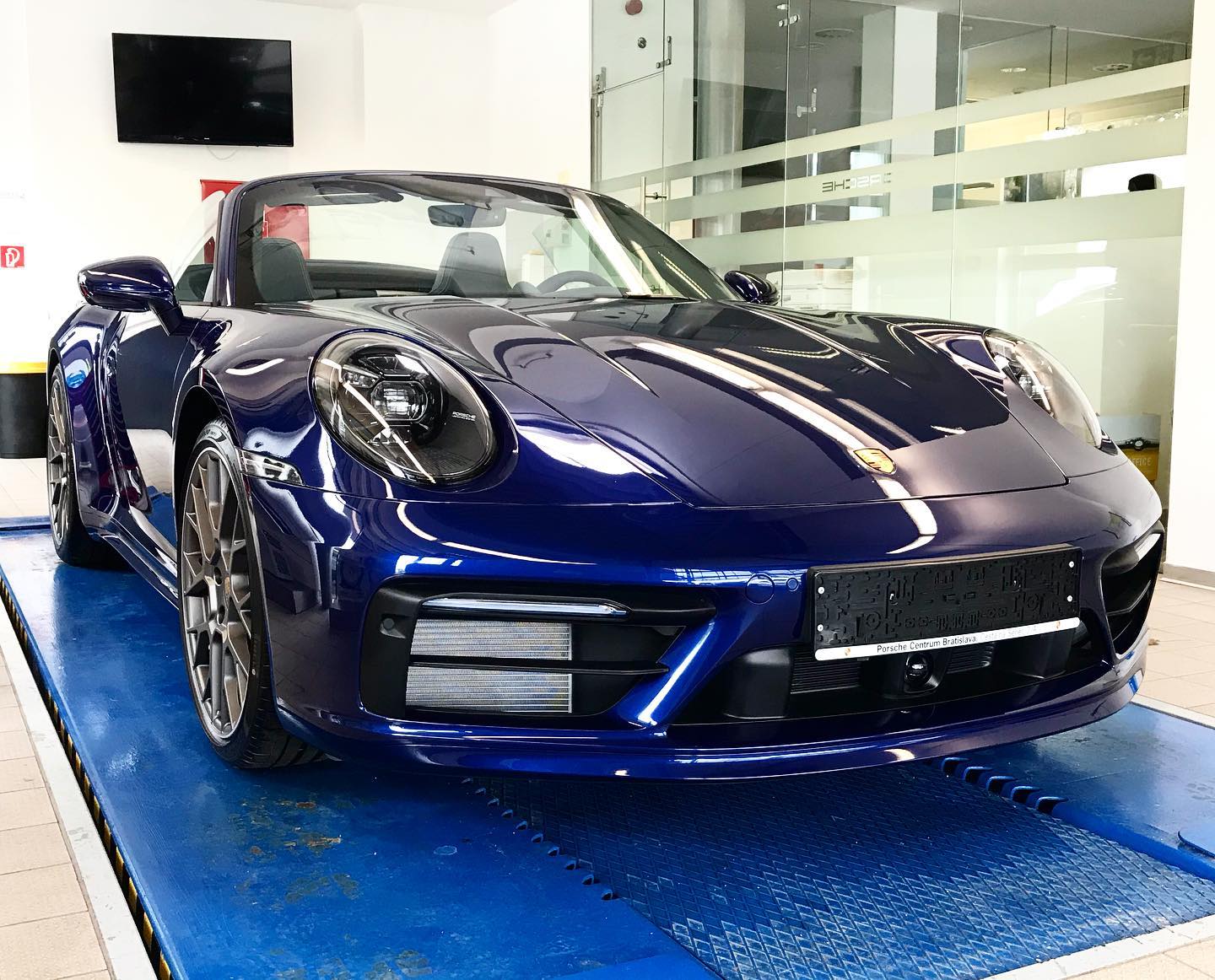ochranna folia Xpel na Porsche od Abartstyle